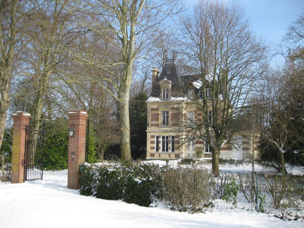 Chateau De Launay Méry-Corbon Eksteriør bilde